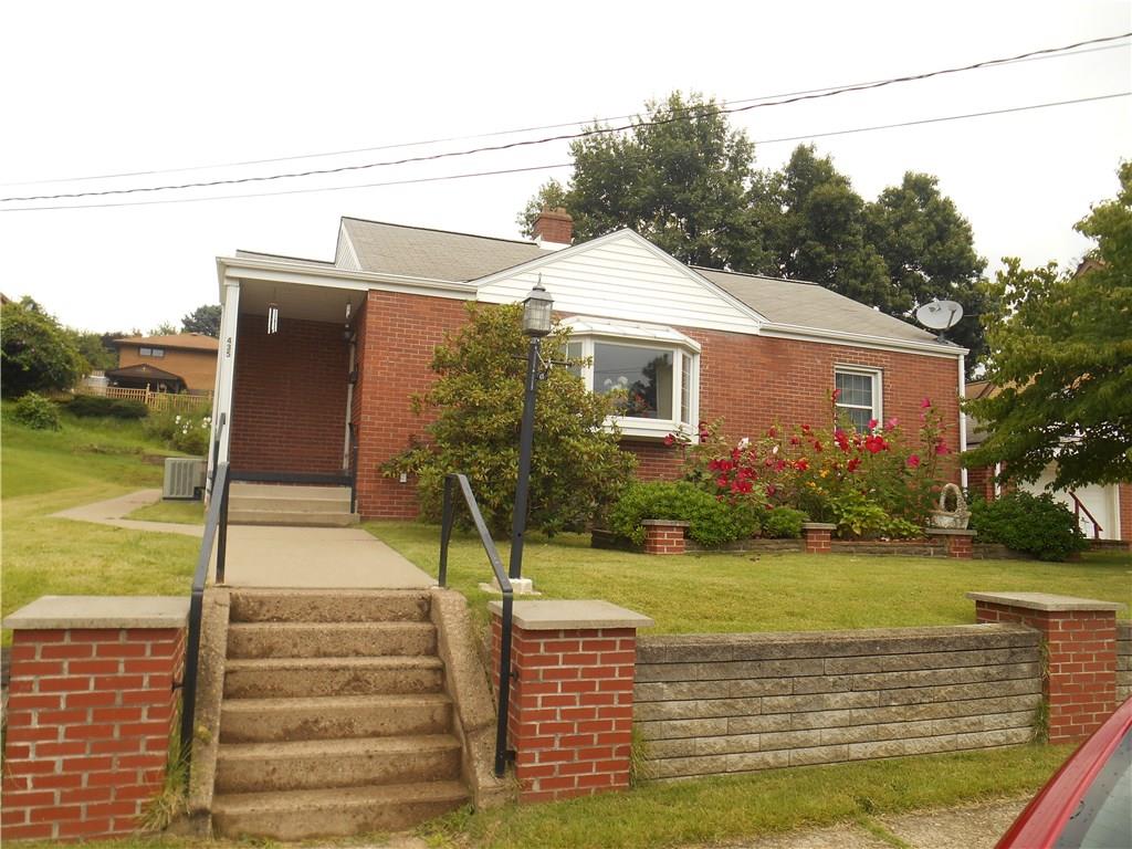 435 Chestnut Street Springdale, PA 15144 - Photo 1 of 12 Front