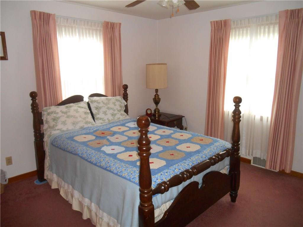 435 Chestnut Street Springdale, PA 15144 - Photo 5 of 12 Master Bedroom