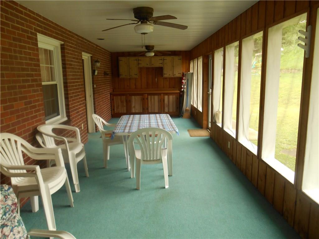 435 Chestnut Street Springdale, PA 15144 - Photo 10 of 12 Sunroom/3 season room