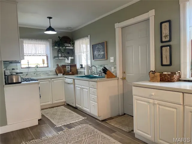 $229,000 | 608 North 5th Street, Elsberry, MO 63343