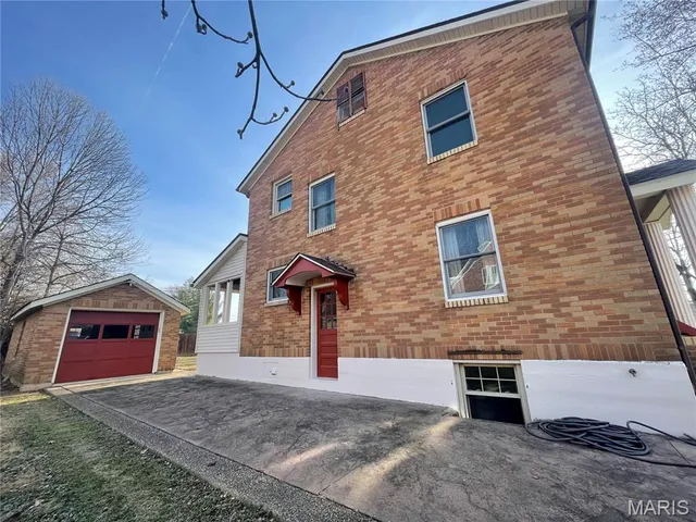 $229,000 | 608 North 5th Street, Elsberry, MO 63343