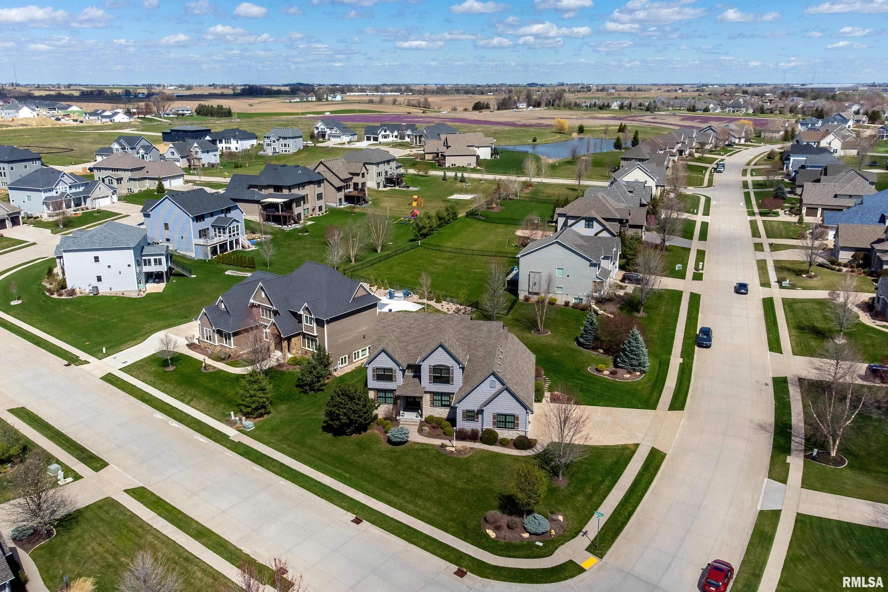 6347 Cardinal Road Bettendorf, IA 52722 - Photo 47 of 51 Gallery Image 47