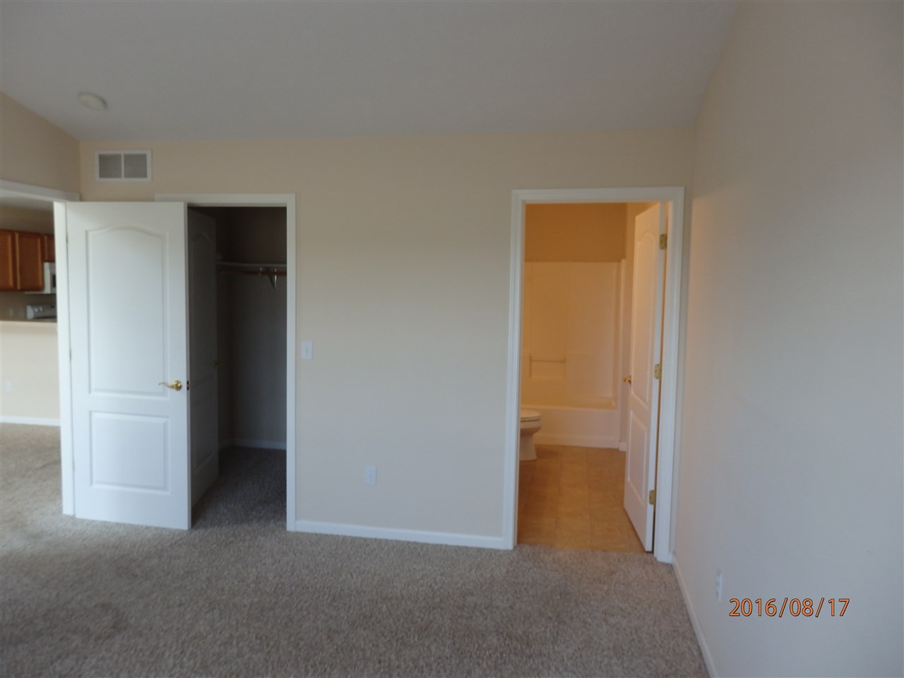 1807 Pine Ridge Drive Manistee, MI 49660 - Photo 17 of 21 1822084-17.JPG
