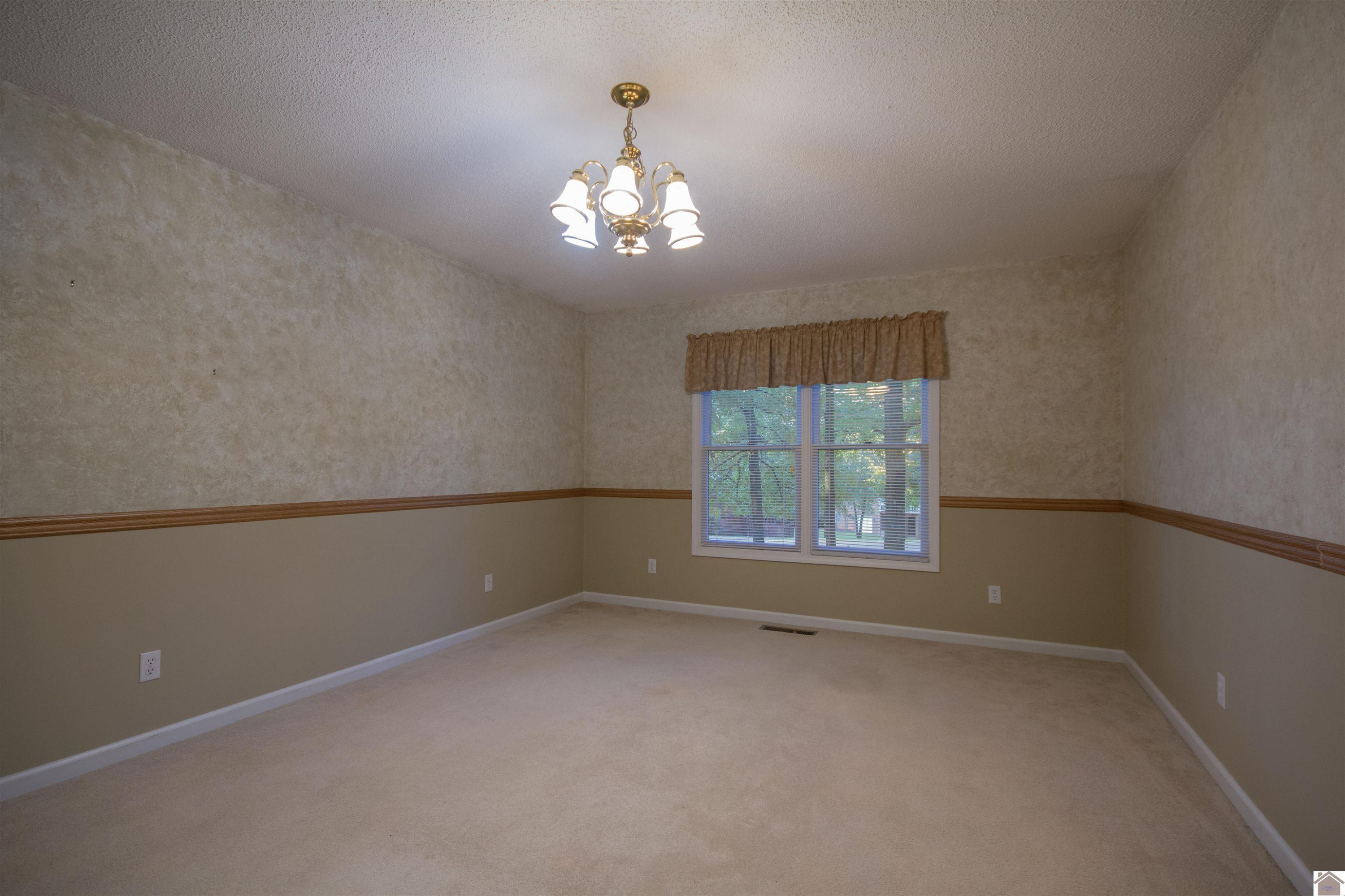 230 Old Farm Road Paducah, KY 42001 - Photo 3 of 32 Photo 3