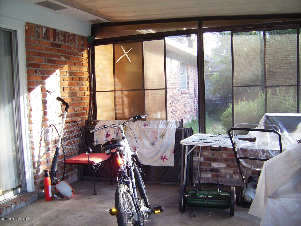 8806 Brierwood Road Jacksonville, FL 32257 - Photo 12 of 20 Screened Florida Room