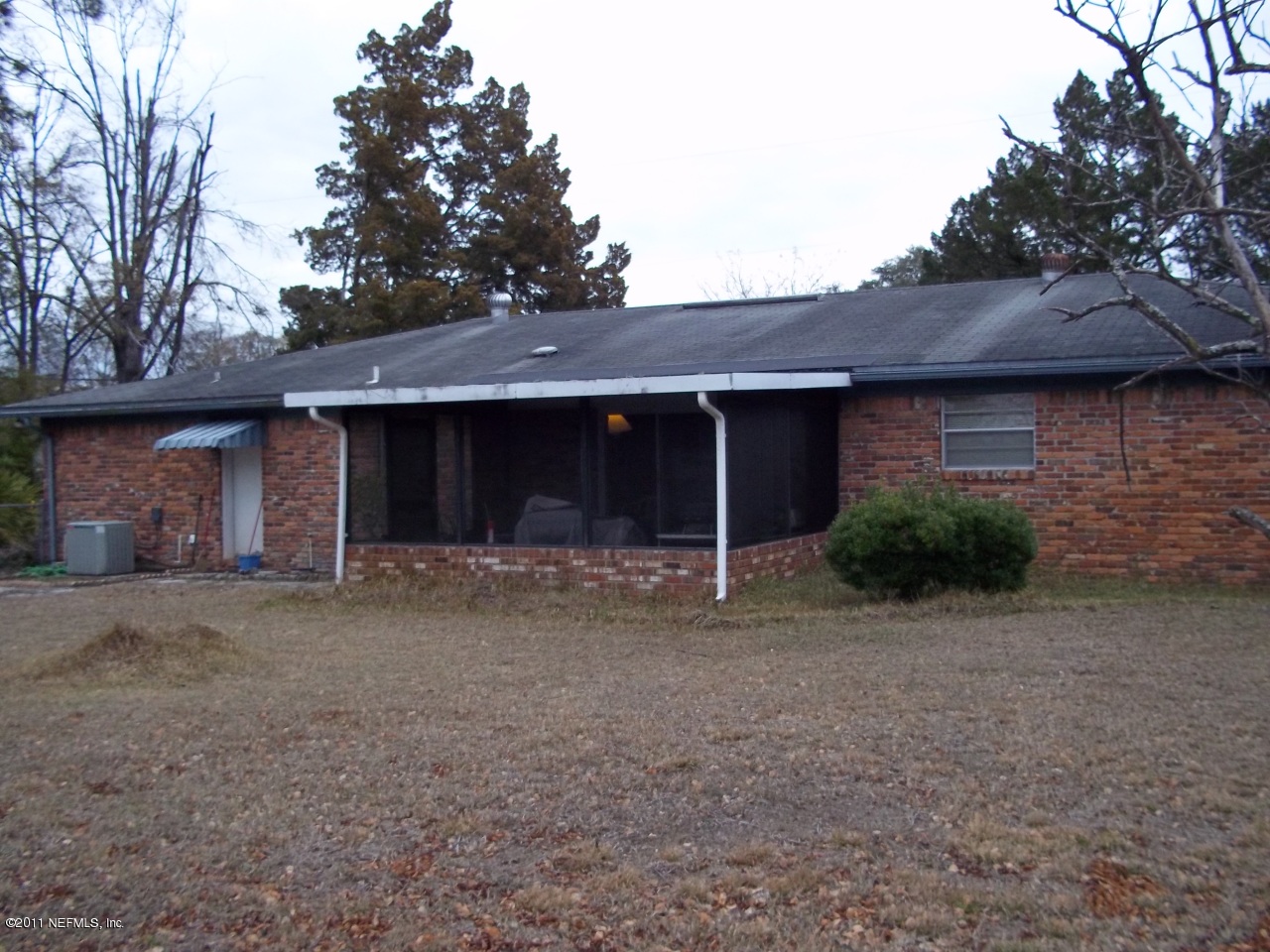 8806 Brierwood Road Jacksonville, FL 32257 - Photo 19 of 20 Back of House