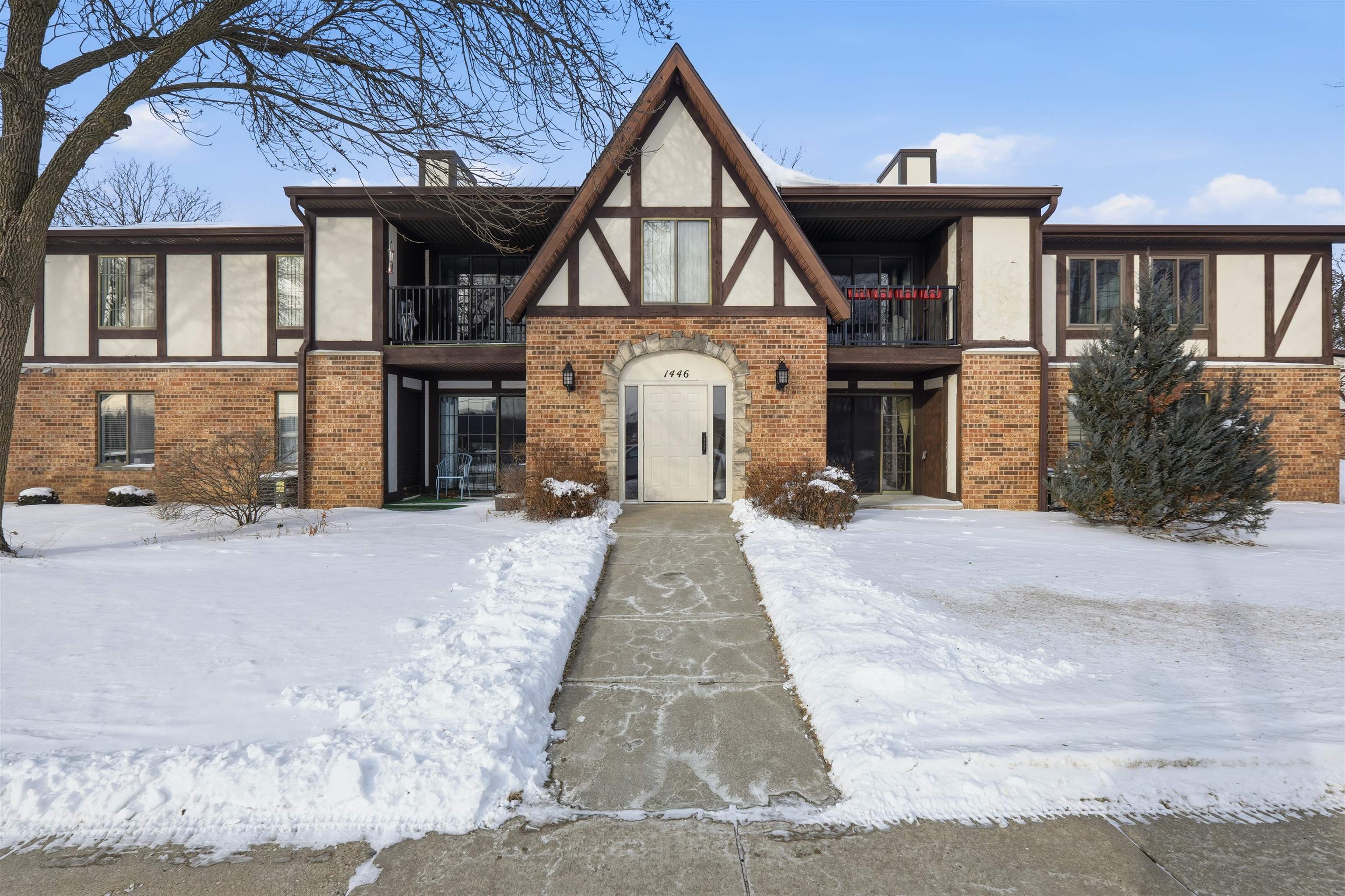 1446 Wheeler Road, Unit H Madison, WI 53704 - Photo 1 of 39