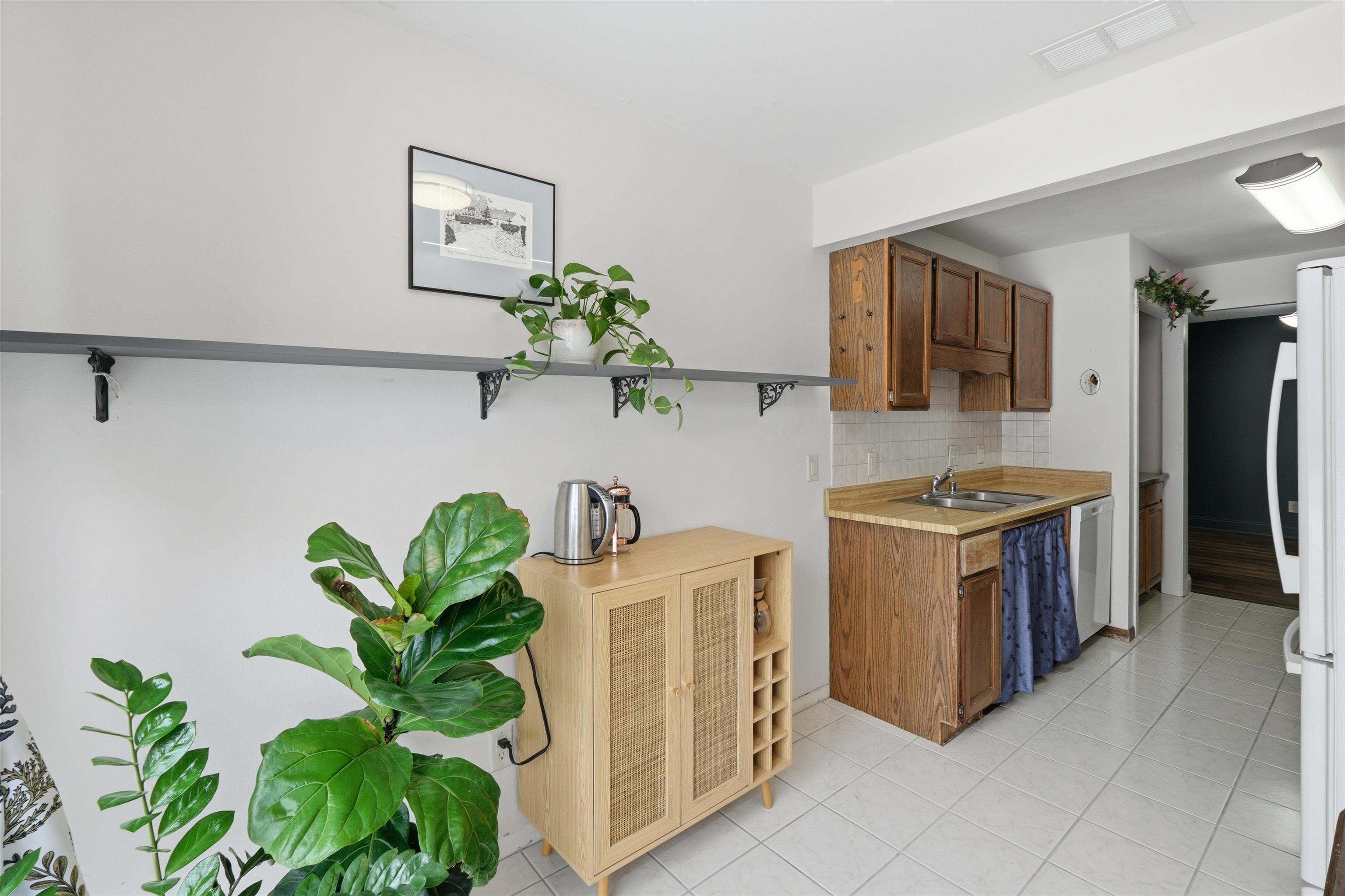 1446 Wheeler Road, Unit H Madison, WI 53704 - Photo 16 of 39