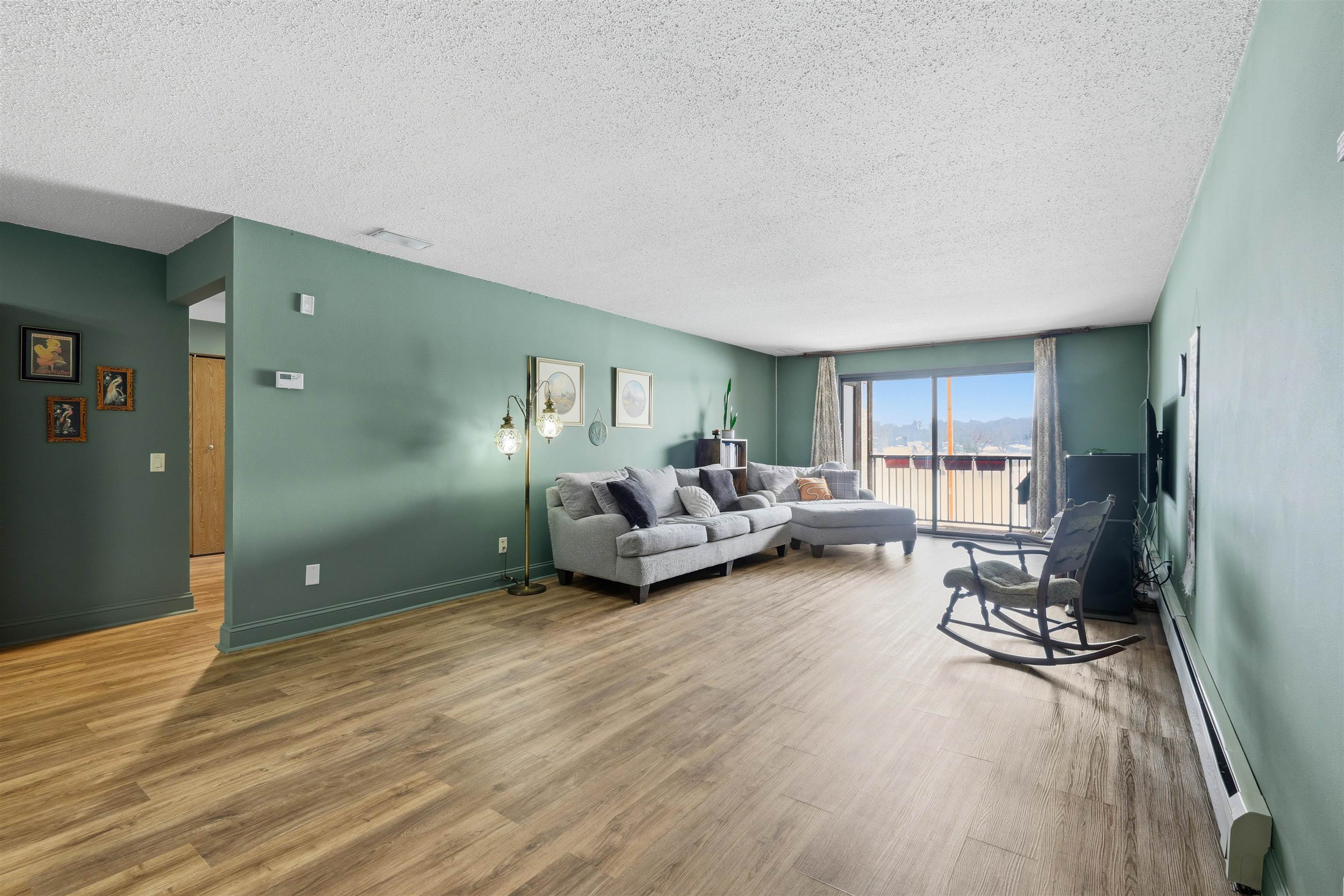 1446 Wheeler Road, Unit H Madison, WI 53704 - Photo 4 of 39