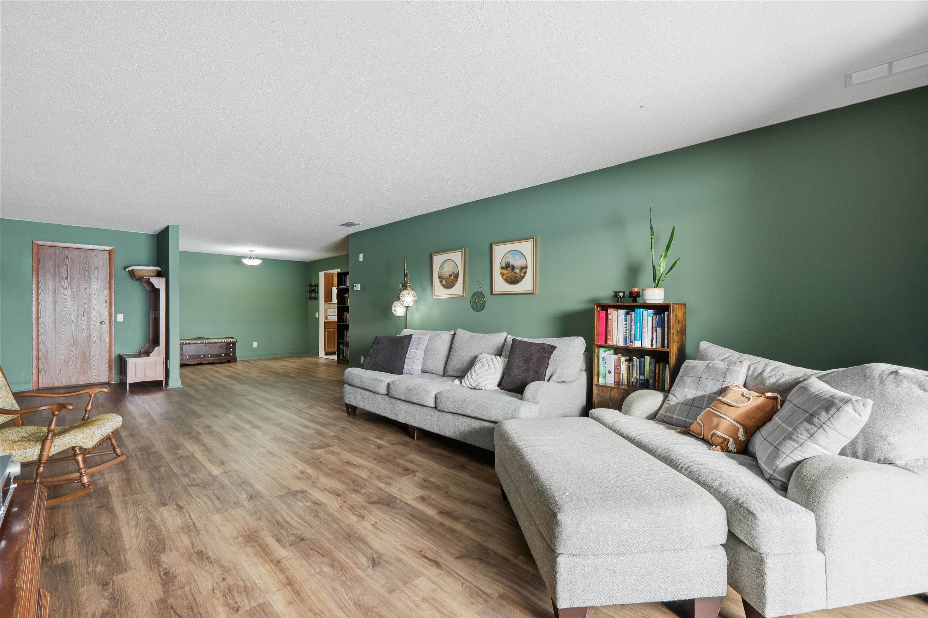 1446 Wheeler Road, Unit H Madison, WI 53704 - Photo 5 of 39