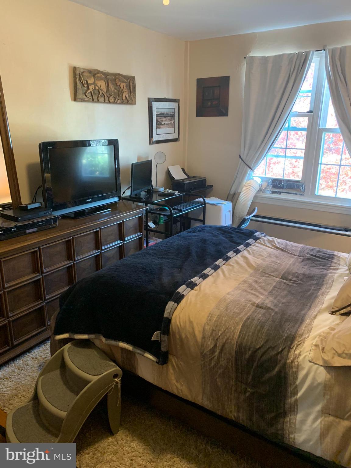 109 East Glebe Road, Unit B Alexandria, VA 22305 - Photo 11 of 13 Bedroom