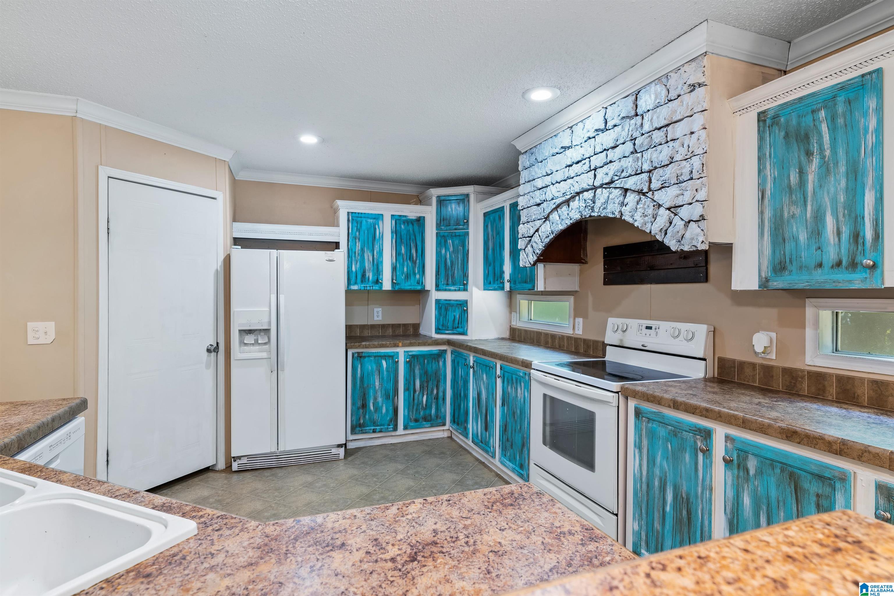 1042 Story Road Woodstock, AL 35188 - Photo 20 of 33