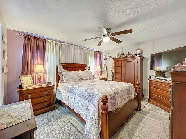 1359 Windsor Street Tavares, FL 32778 - Photo 16 of 54