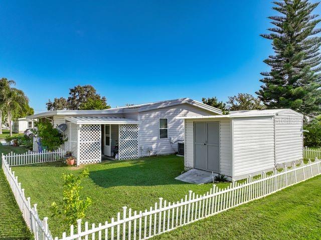 1359 Windsor Street Tavares, FL 32778 - Photo 32 of 54