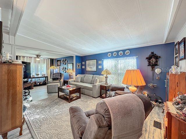 1359 Windsor Street Tavares, FL 32778 - Photo 7 of 54