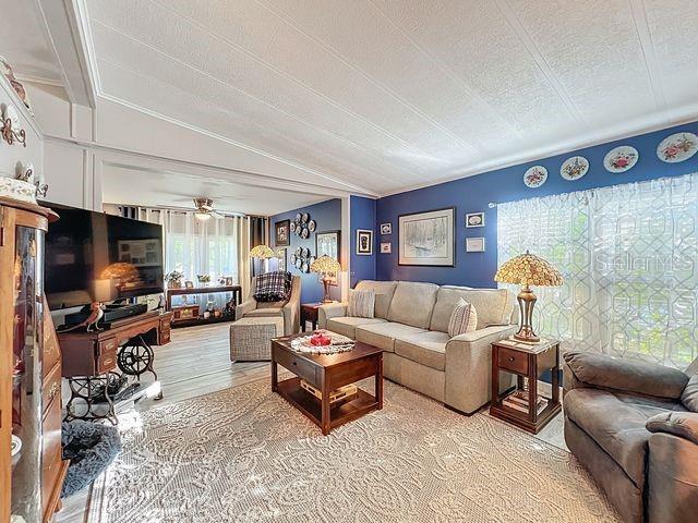 1359 Windsor Street Tavares, FL 32778 - Photo 9 of 54