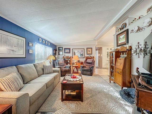 1359 Windsor Street Tavares, FL 32778 - Photo 10 of 54