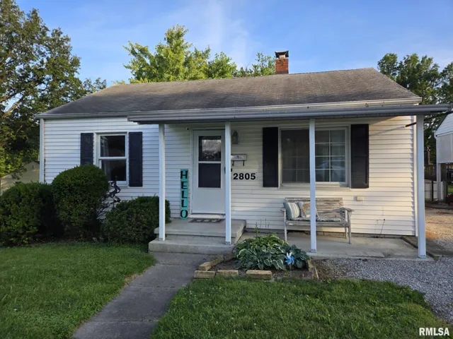 $116,900 | 2805 College Street, Mount Vernon, IL 62864