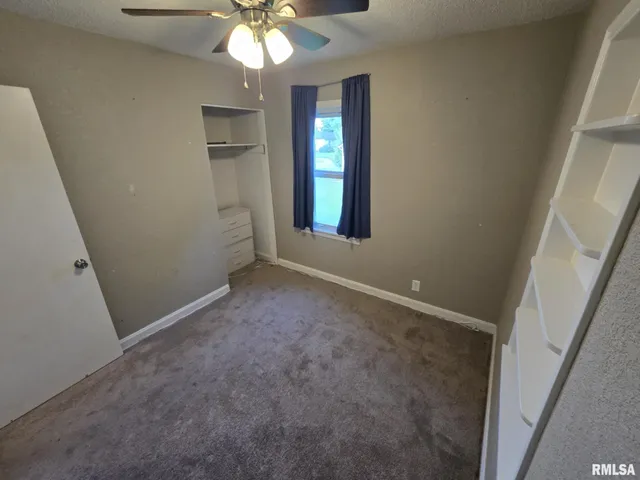 $116,900 | 2805 College Street, Mount Vernon, IL 62864