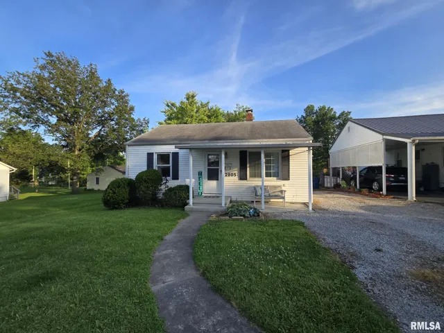 $116,900 | 2805 College Street, Mount Vernon, IL 62864