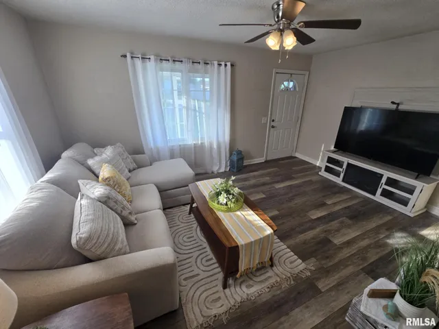 $116,900 | 2805 College Street, Mount Vernon, IL 62864