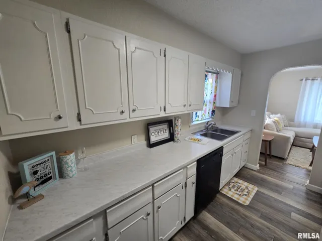 $116,900 | 2805 College Street, Mount Vernon, IL 62864