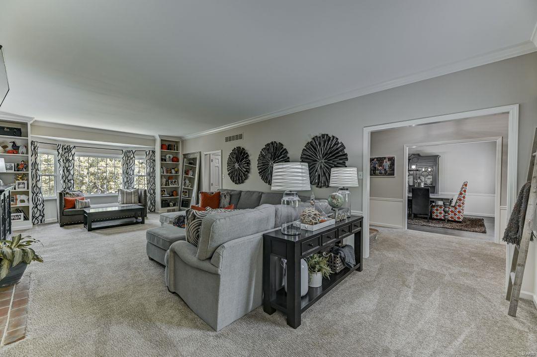 12609 Conway Road Creve Coeur, MO 63141 - Photo 4 of 25 Gallery Image 4