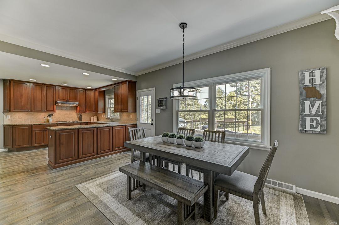 12609 Conway Road Creve Coeur, MO 63141 - Photo 7 of 25 Gallery Image 7