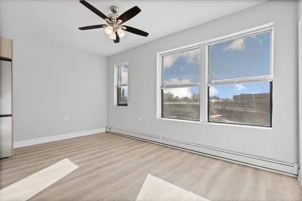 $1,550 | 1625 West Howard Street, Unit 306, Chicago, IL 60626