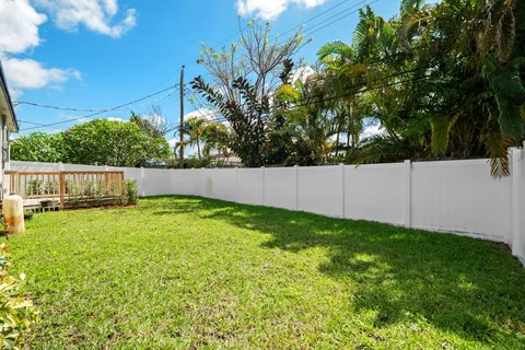 $499,995 | 5240 Northeast 3rd Ter., Oakland Park, FL 33334