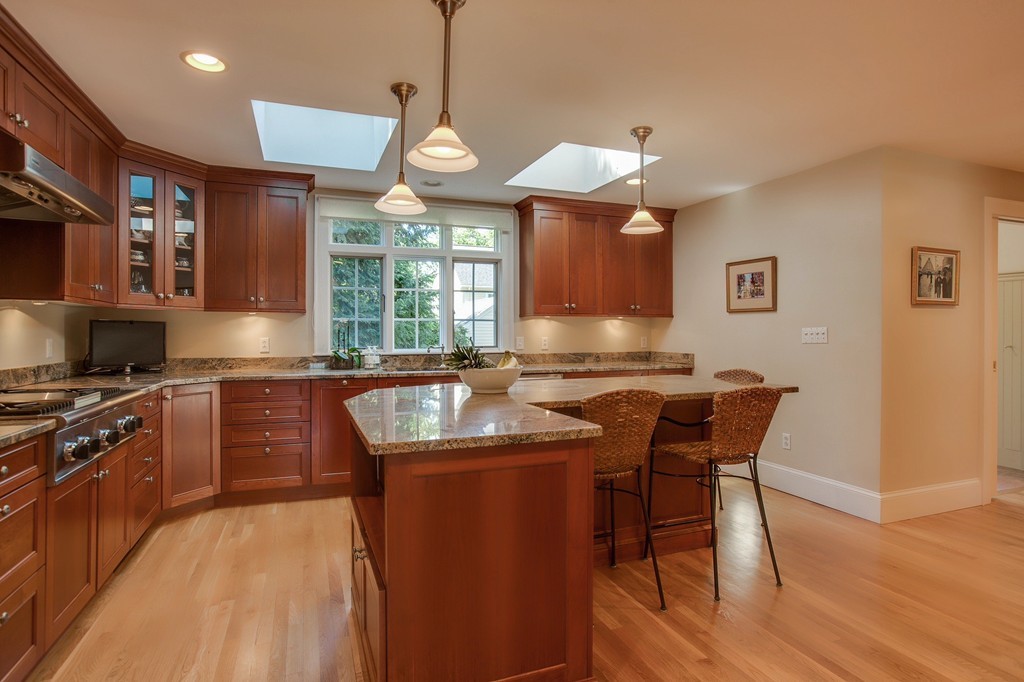 5 Watson Road Lexington, MA 02421 - Photo 4 of 30
