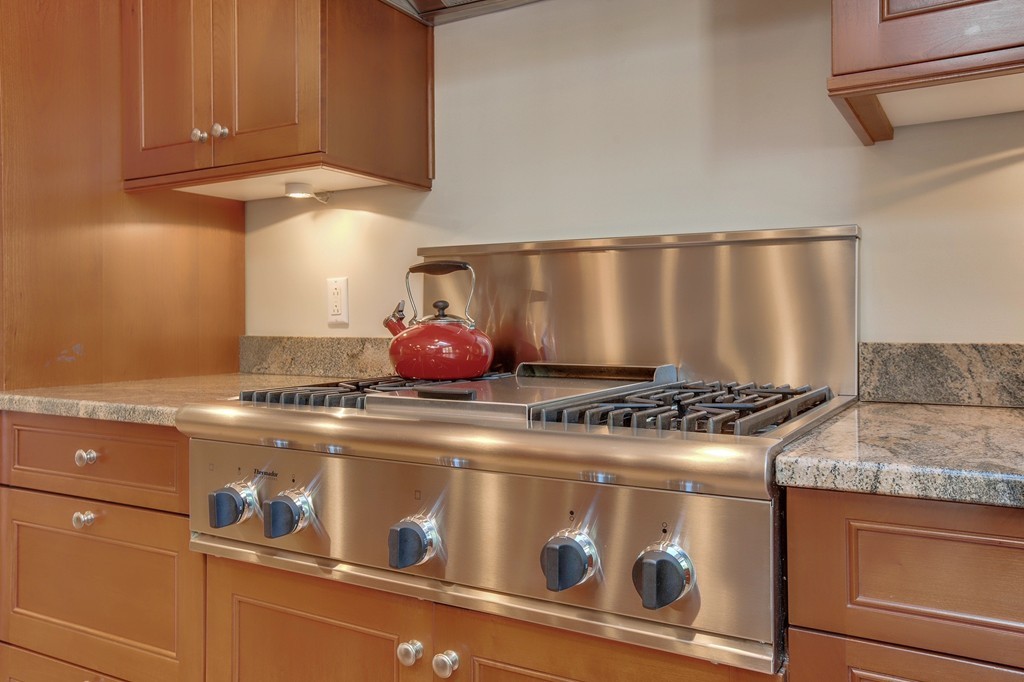 5 Watson Road Lexington, MA 02421 - Photo 8 of 30