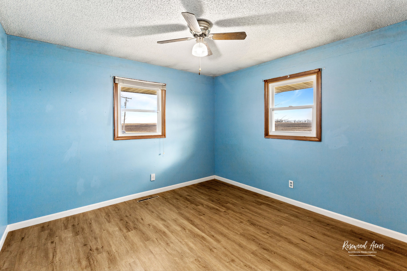 19663 North 3000 E Road Cullom, IL 60929 - Photo 10 of 18 a view of empty room with wooden floor
