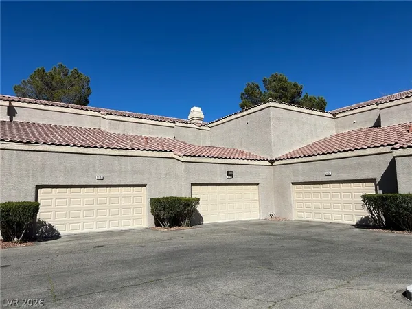 $1,495 | 5250 South Rainbow Boulevard, Unit 2137, Las Vegas, NV 89118