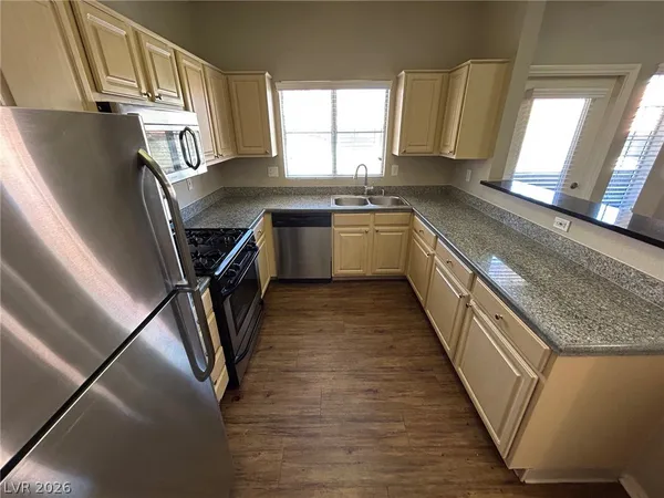 $1,495 | 5250 South Rainbow Boulevard, Unit 2137, Las Vegas, NV 89118