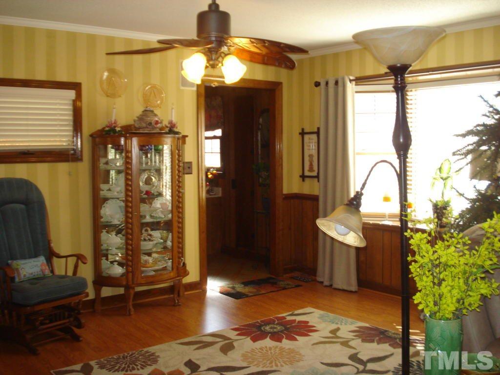 494 Hobson Road Dunn, NC 28334 - Photo 7 of 25