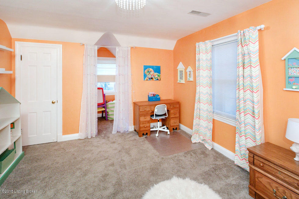 2402 Manchester Road Louisville, KY 40205 - Photo 22 of 50 32311053-24D2-4778-AB1F-1BC0D063DB9C