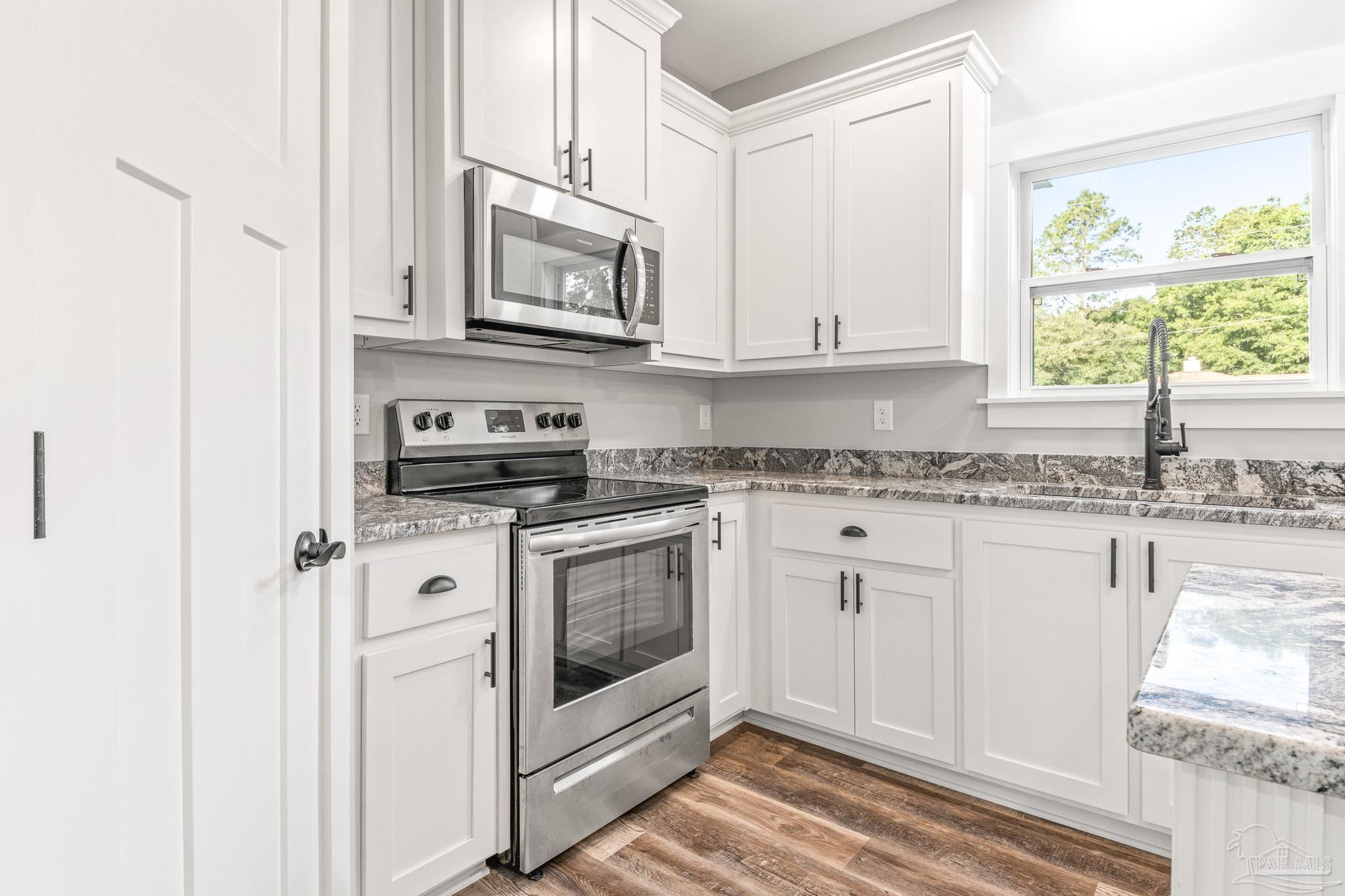 5704 Meadow Road Milton, FL 32583 - Photo 20 of 41 Gallery Image 20