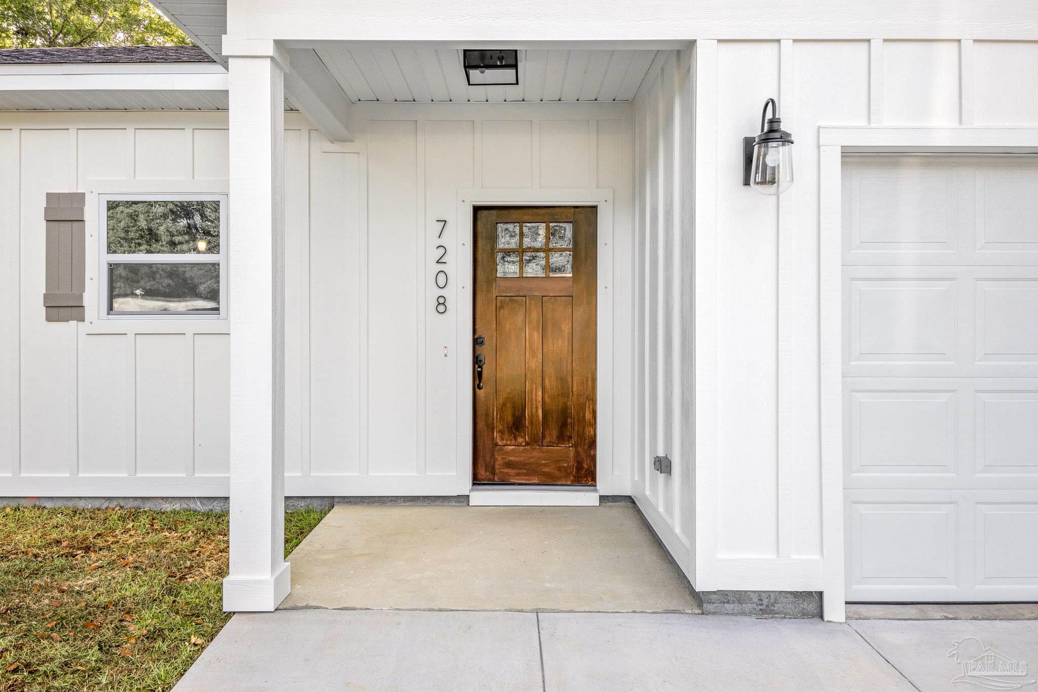 5704 Meadow Road Milton, FL 32583 - Photo 3 of 41 Gallery Image 3