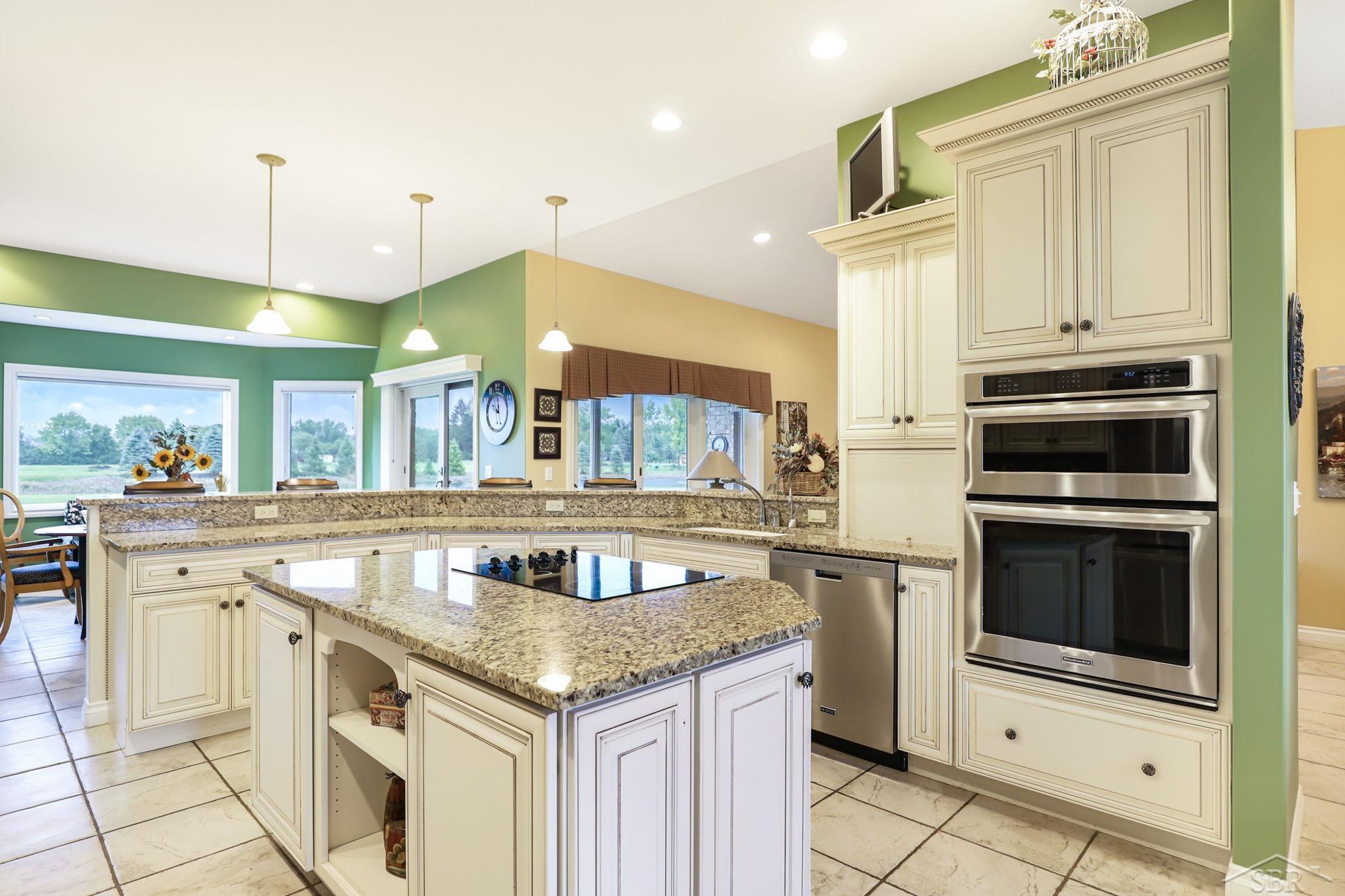 4100 Hackett Road Saginaw, MI 48603 - Photo 27 of 71 50094336-26.JPG