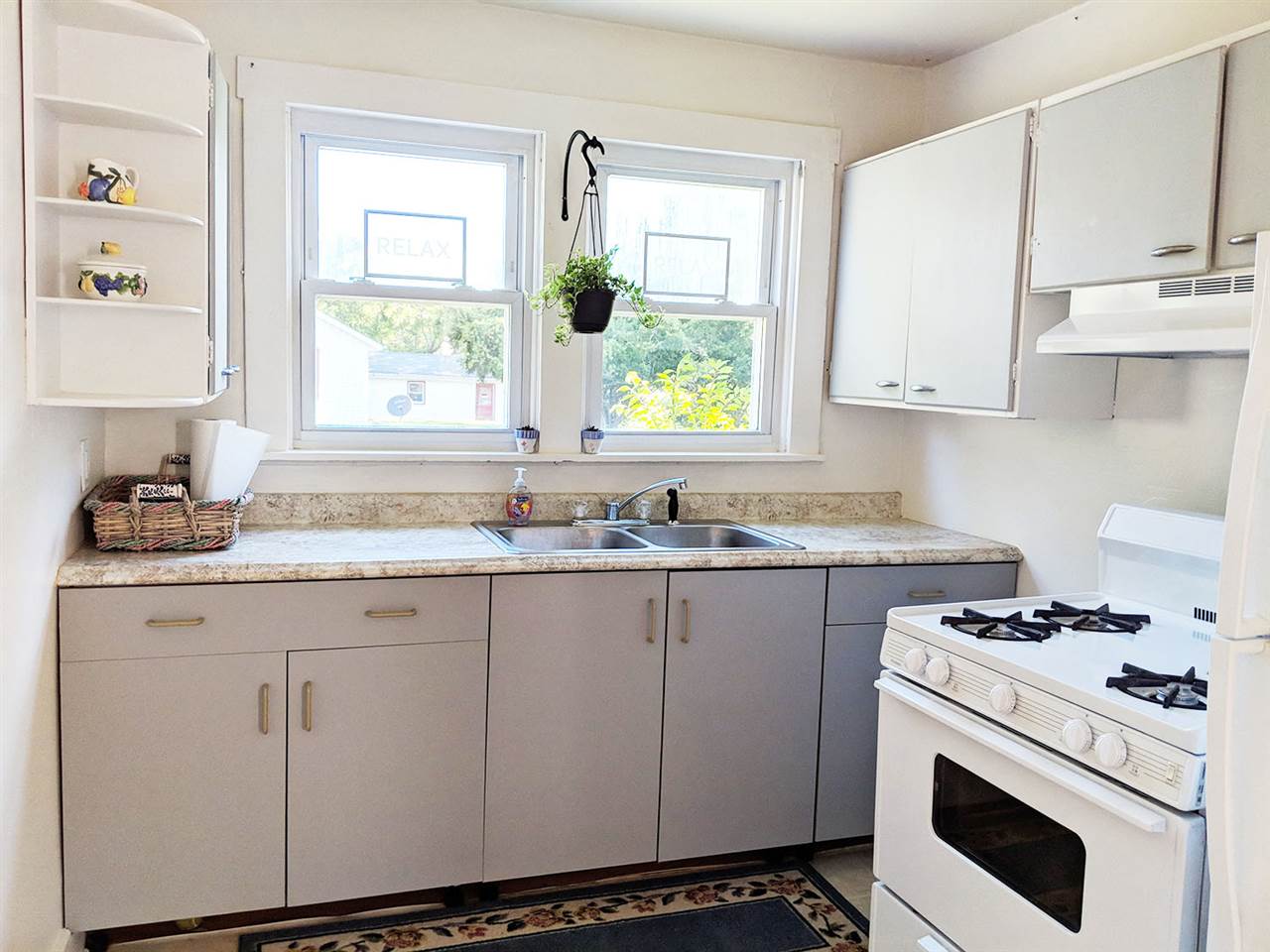 5549 South Handy Road Bloomington, IN 47401 - Photo 12 of 19