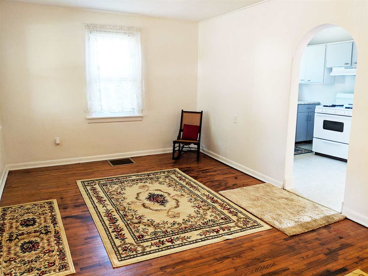 5549 South Handy Road Bloomington, IN 47401 - Photo 4 of 19