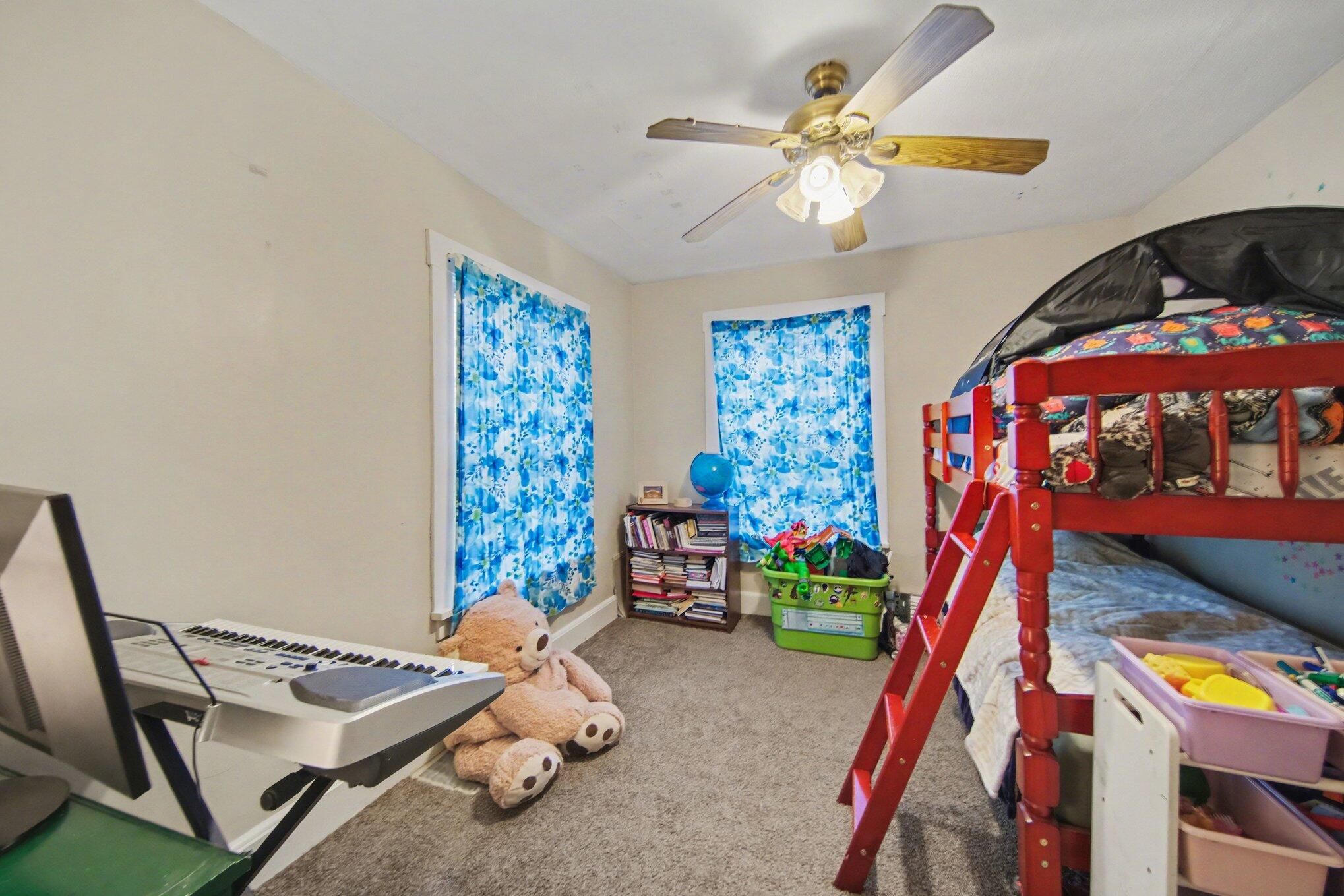 326 22nd Street Jackson, MI 49203 - Photo 13 of 22 326 22nd St, Jackson, MI 49203