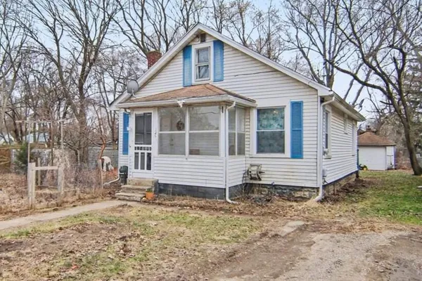 $149,000 | 326 22nd Street, Jackson, MI 49203