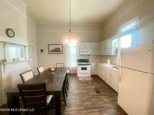$158,000 | 106 Ainsworth Street, Hazlehurst, MS 39083