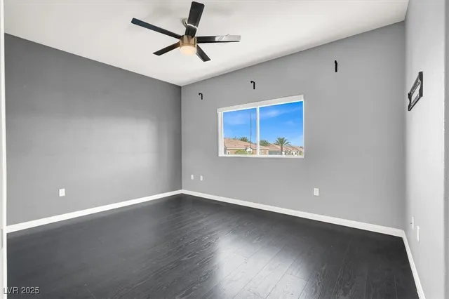 $1,805 | 9303 Gilcrease Avenue, Unit 1051, Las Vegas, NV 89149