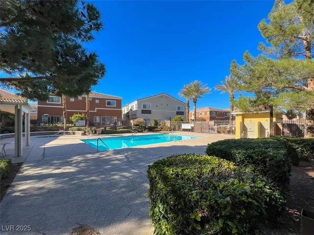 $1,805 | 9303 Gilcrease Avenue, Unit 1051, Las Vegas, NV 89149