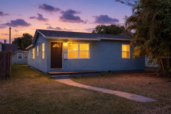 $299,900 | 4012 21st Street North, St. Petersburg, FL 33714
