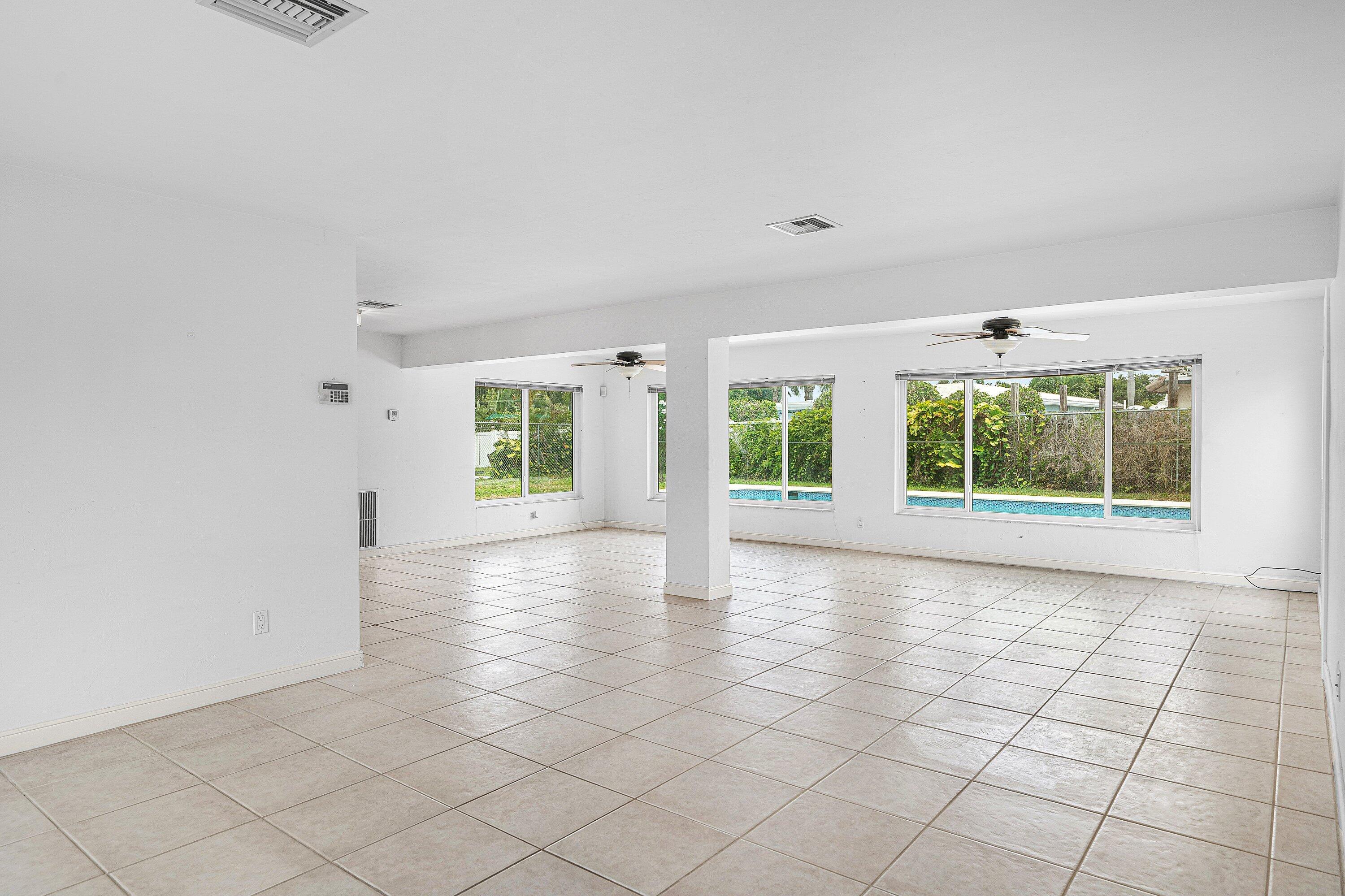 311 Northeast 23rd Way Boca Raton, FL 33431 - Photo 4 of 31 Open-plan