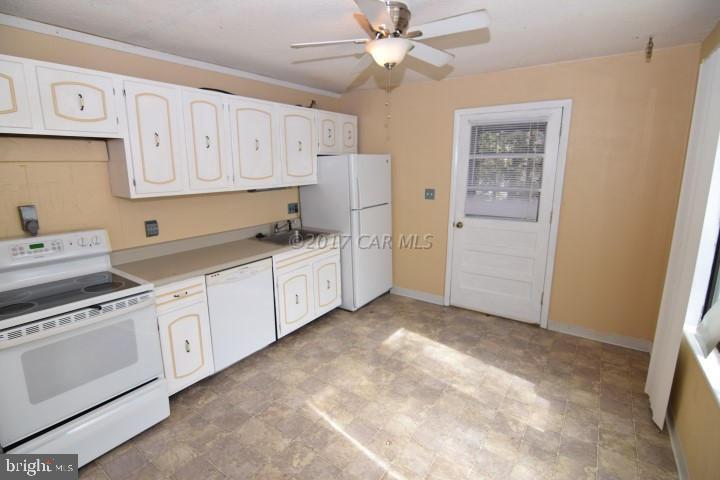 178 Sandyhook Road Ocean Pines, MD 21811 - Photo 9 of 33